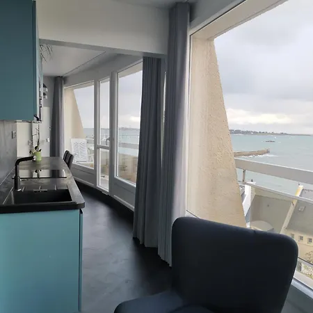 T2, Vue Panoramique, 2 Min A Pied De La Apartment Roscoff